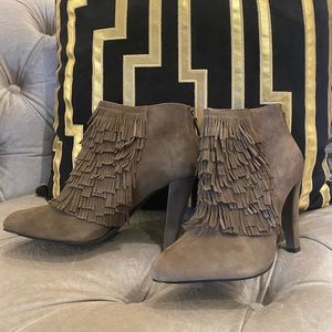 Brand new Banana Republic never worn sexy fringe booties